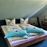 Gaestehaus Ainser אורחן *