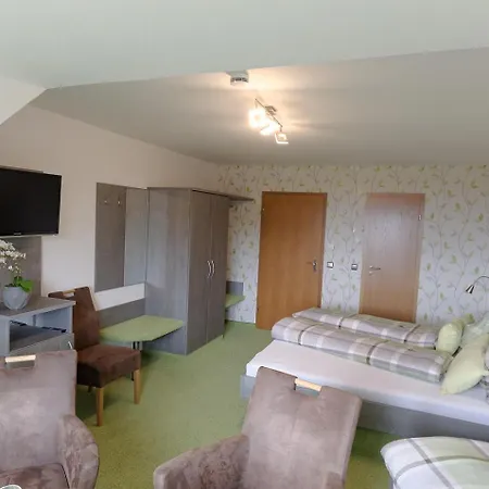 Mini-hôtel Gaestehaus Ainser *