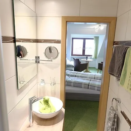 Gaestehaus Ainser Mini-hôtel *